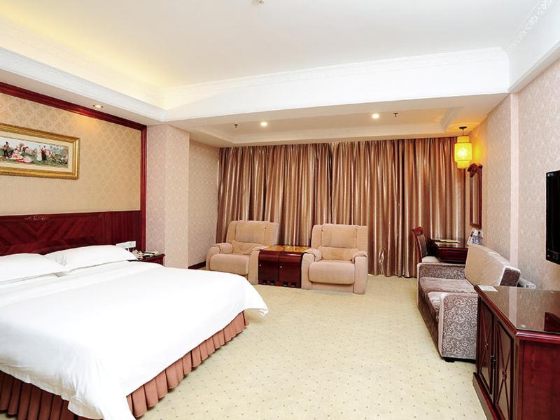 Vienna Hotel Shenzhen Longhua Qinghu Road Exterior photo
